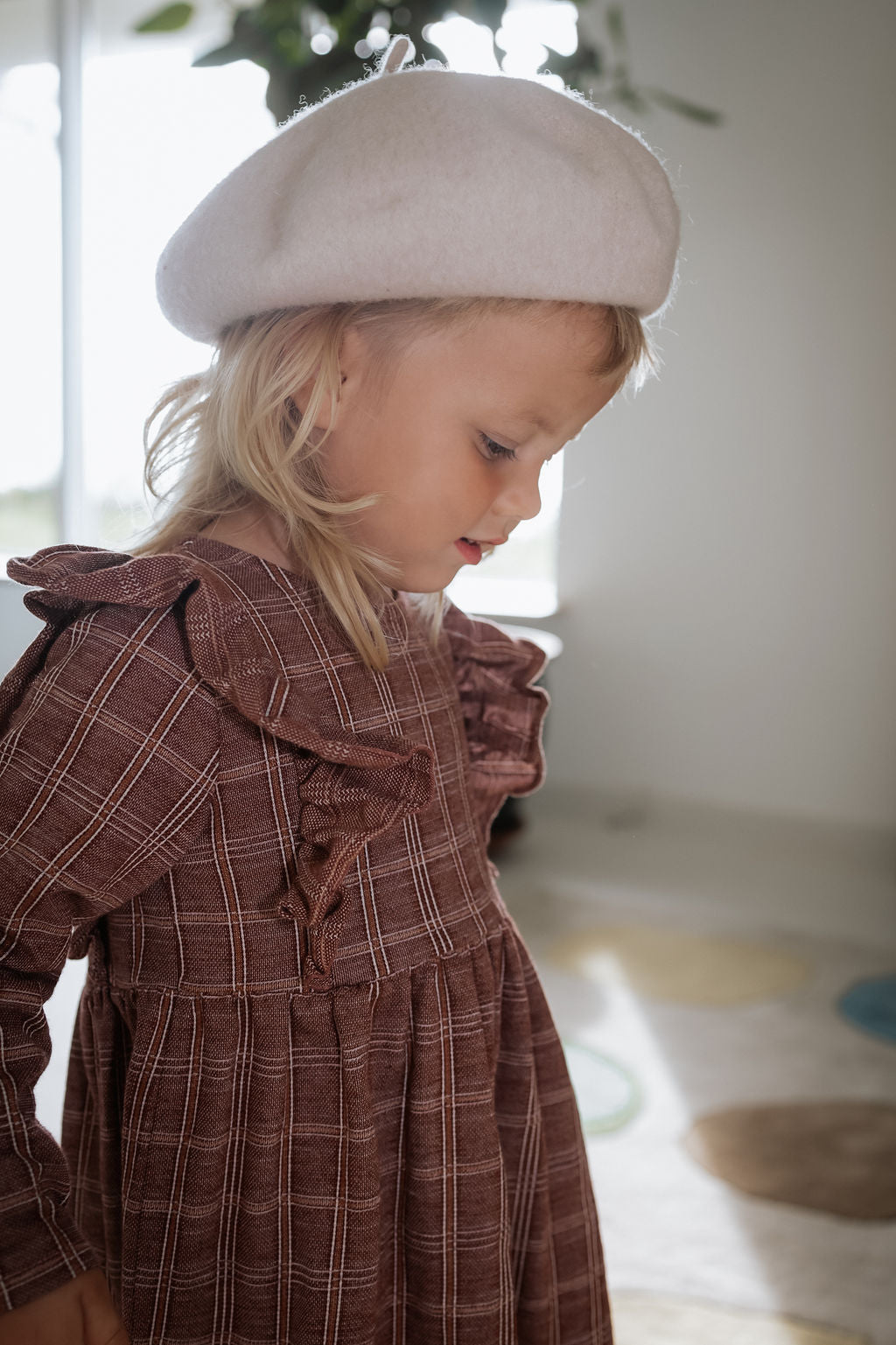 miro ls ruffle dress | chicory coffee